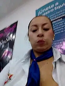 katalina_s3xy (F milf) - I WALK AROUND OFFICE NAKED