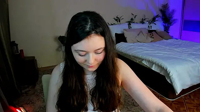 AlluringLookk webcam