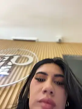 clarachanelricek (F young) - MY FRIEND MASAGE MY BOOBS WITH OIL