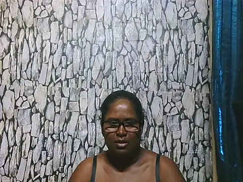 Exotic_indian95 webcam