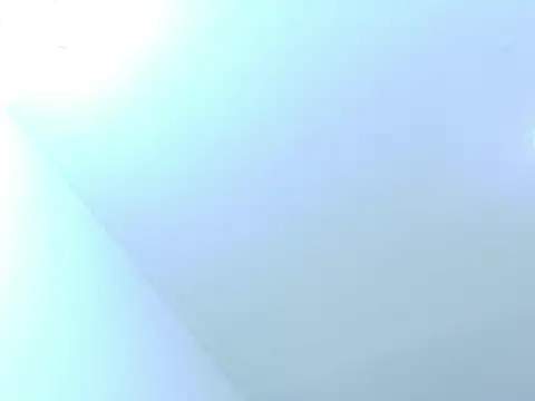 EvelynMoore__ webcam