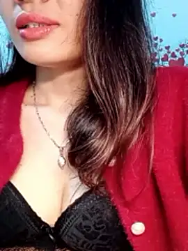 Hinna_x webcam stripchat model stream image