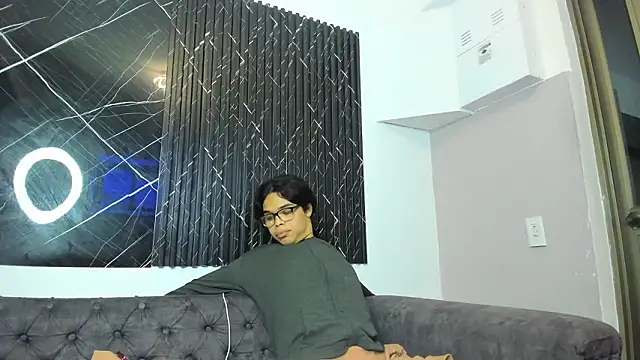 queensoffie (T young) - 🔥control machine for 5 min 🔥