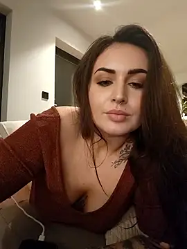 kristyoff (F young) - Last tipper get a privatshow