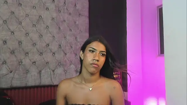 AntoniaSantos webcam