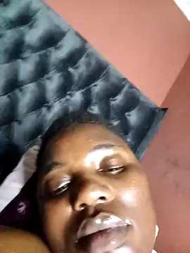 TheSpiceyQueen webcam