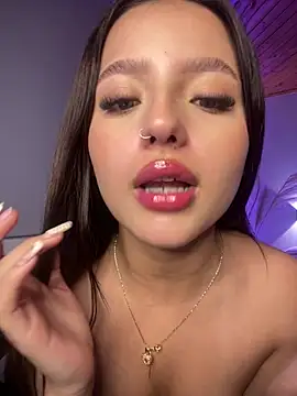 Sofia18_pinkk webcam