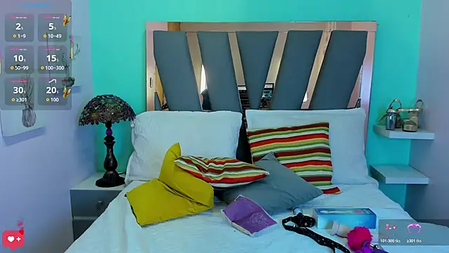 nora_temptress webcam