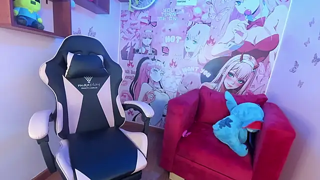 Mia_Miller001 webcam