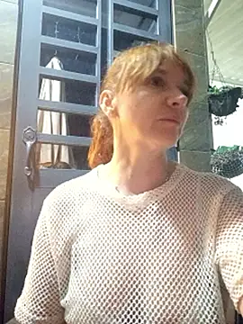 chanel-2025 (F milf) - nipple clamps to show your tits