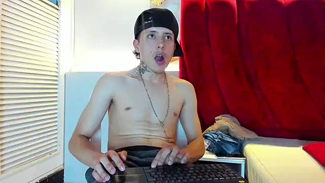 esteban_2102 (M young) - cock hard