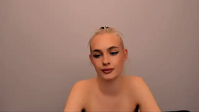 OliviaKisss webcam