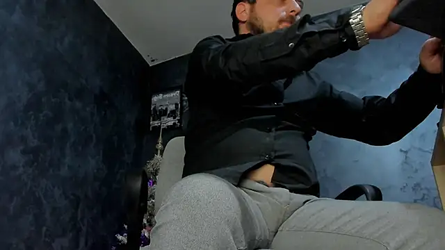 Master_Mark_Wayne webcam