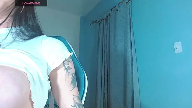 karla_zambrano webcam