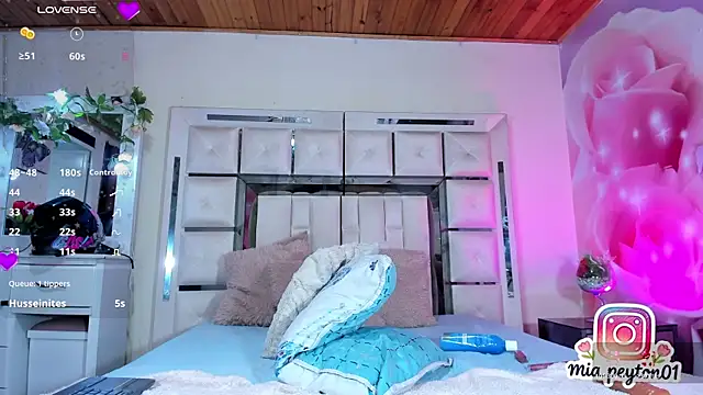 mia_peyton webcam
