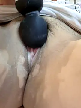 Emilyhomegirl1 webcam