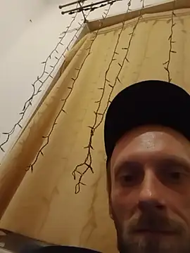 YeahDaynight2 webcam