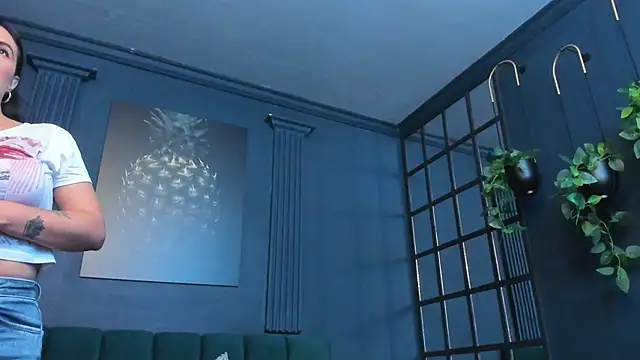 scarlet_edwars webcam