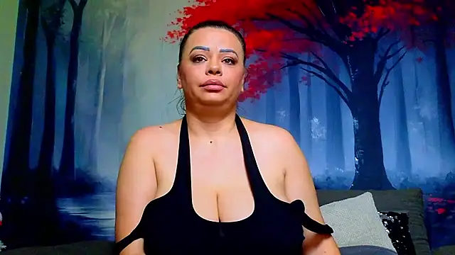 ElizabethEven webcam