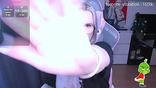 miray_kuriyama123 webcam