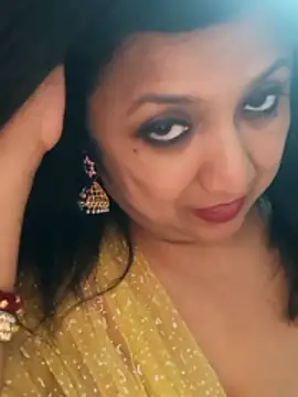 Webcam Model (horny_lizia)  is live.Free join now!