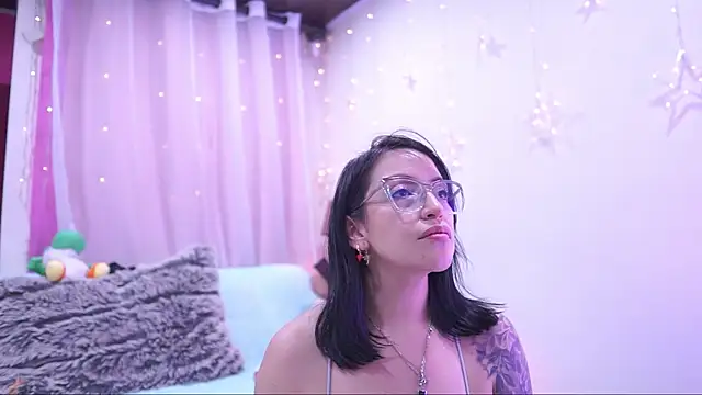 Madison_Mayer webcam