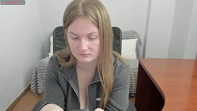 alisha_skyes - Alisha_Skyes's free webcam - UK Sex Cams