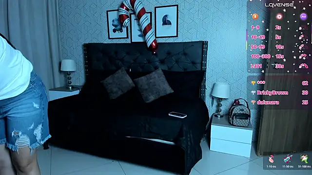 sophie__blare webcam