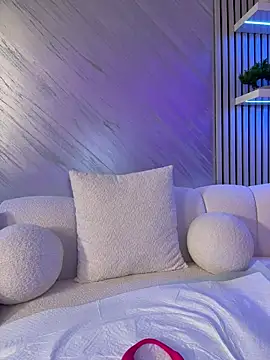 kirstievegas (F young) - My pleasure is in your hands(VibeMe)🎁LT