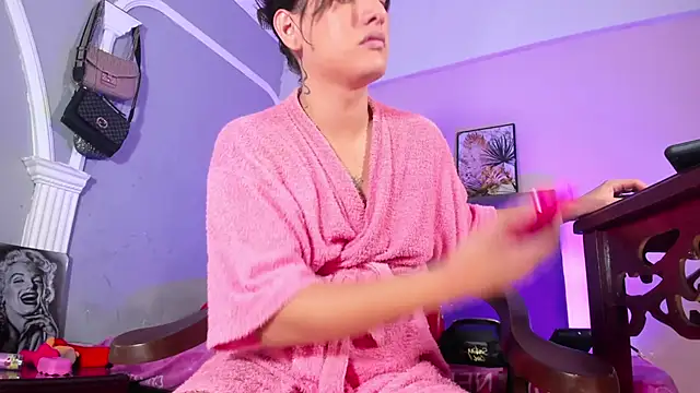 sexy-luna-star-ts webcam