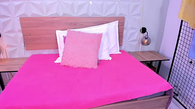 Stacey_white_ webcam