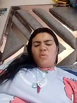 naughty-sharlot webcam