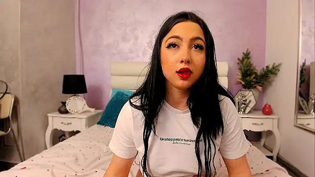 SweetySasha18 webcam
