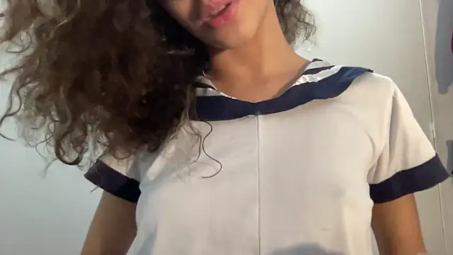 absoluthorrorfield (G young) - show boobs baby