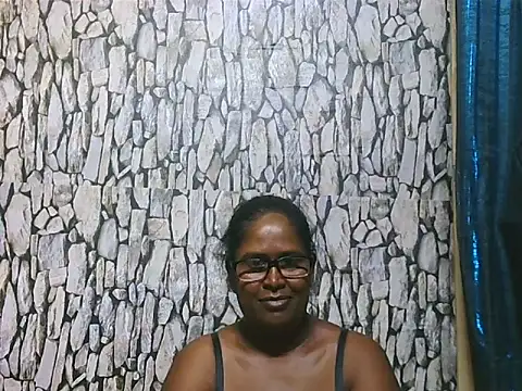 Exotic_indian95 webcam