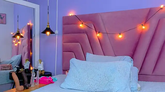 Beautifulskinny18 webcam