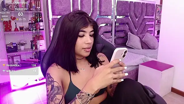 AliceWalker_11 webcam