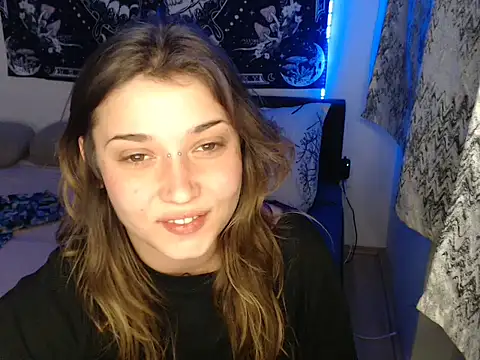 AlienforTwenty webcam