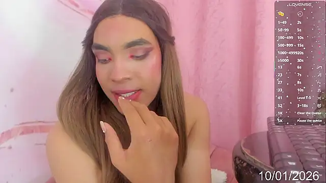 Hilary_deluxxx webcam