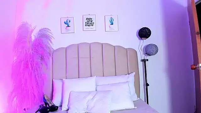 _aithanaa_ webcam stripchat model stream image