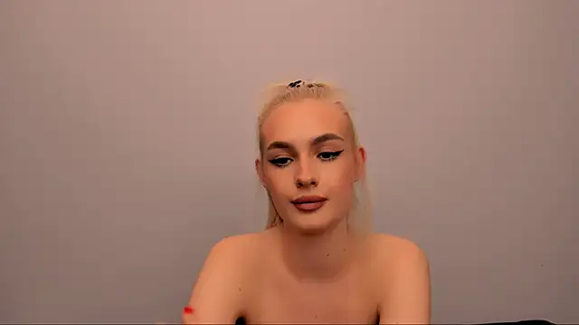 OliviaKisss webcam