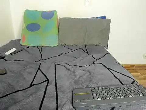 Master_Ruthless777 webcam