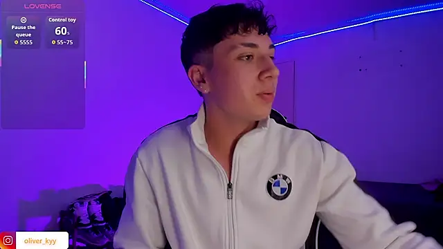oliver_kyy webcam