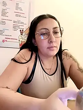 You-kitty2025 webcam