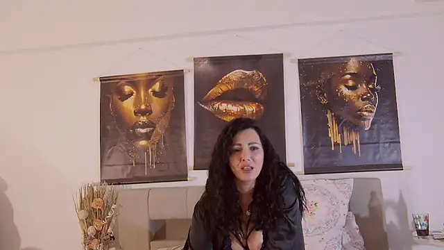 reiyarey - ReiyaRey's free webcam - UK Sex Cams