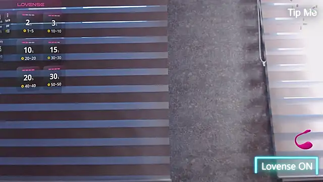 LillySquirtShot webcam