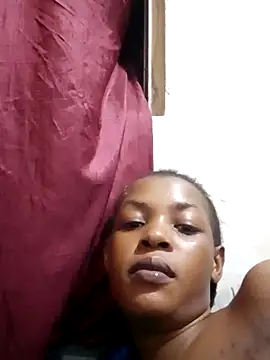 sexpetite live cam screenshot female from Kenya on Gratis Show – Free Live Cams