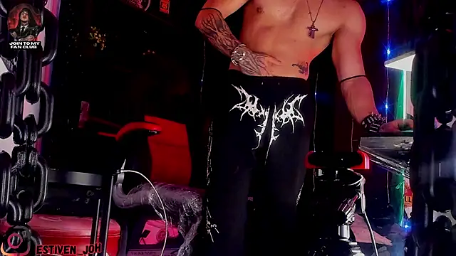 the_beast_master_ webcam