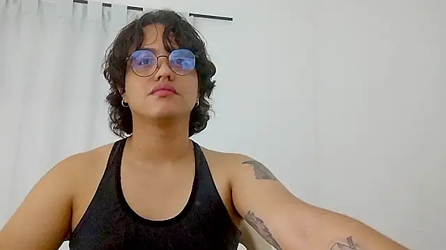 Diane_blossom webcam