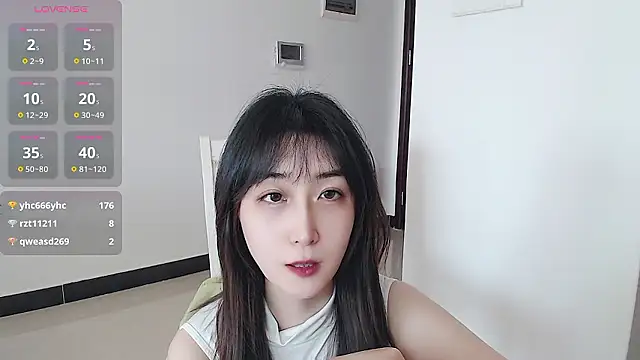 kk-328 (F young) - 打屁屁10下